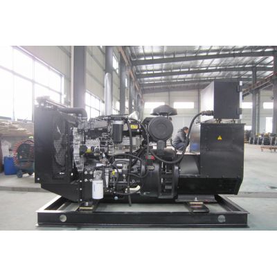 50kw珀金斯柴油發(fā)電機(jī)組-珀金斯4缸柴油機(jī)1104A-44TG1柴油發(fā)電機(jī)組,缸徑/行程：105/127mm,柴油發(fā)電機(jī)組水冷發(fā)動(dòng)機(jī)功率66KW,柴油發(fā)電機(jī)組配套馬拉松斯坦福發(fā)電機(jī)。廠價(jià)直銷歡迎選購(gòu)：13773399855。