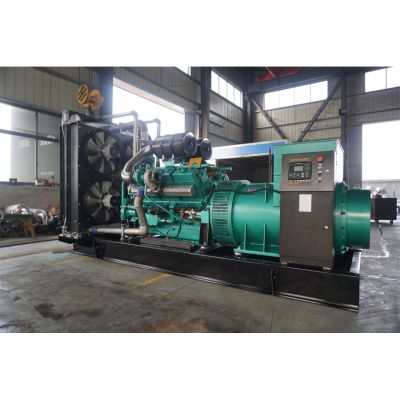 850kw南通股份柴油發電機組-南通股份12缸柴油機TCR800柴油發電機組,缸徑/行程：138/158mm,柴油發電機組水冷發動機功率880KW,柴油發電機組配套馬拉松斯坦福發電機。廠價直銷歡迎選購：13773399855。