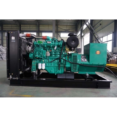 150KW玉柴柴油發(fā)電機(jī)組-玉柴6缸柴油機(jī)YCD6Q33H6-235,柴油發(fā)電機(jī)組缸徑/行程：108/135mm,柴油發(fā)電機(jī)組水冷發(fā)動(dòng)機(jī)功率176KW,柴油發(fā)電機(jī)組配套馬拉松斯坦福發(fā)電機(jī)。廠價(jià)直銷歡迎選購：13773399855。